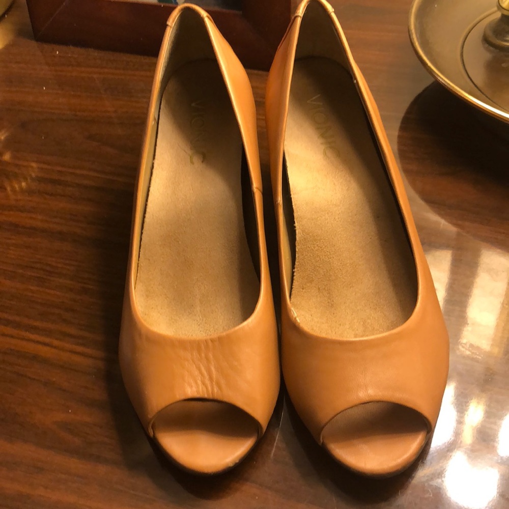 Vionic Wedge Heels